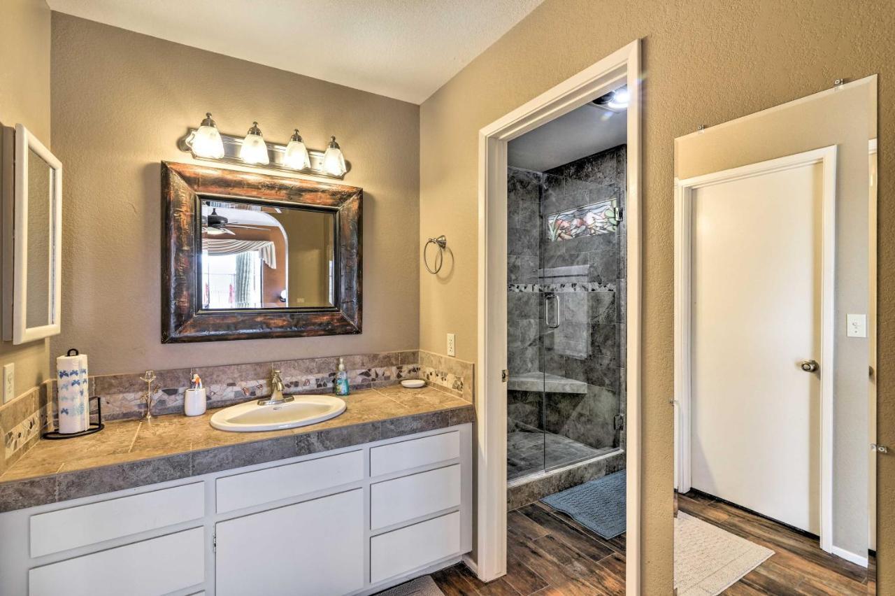 Bullhead City Home With Private Pool, Hot Tub And View 外观 照片
